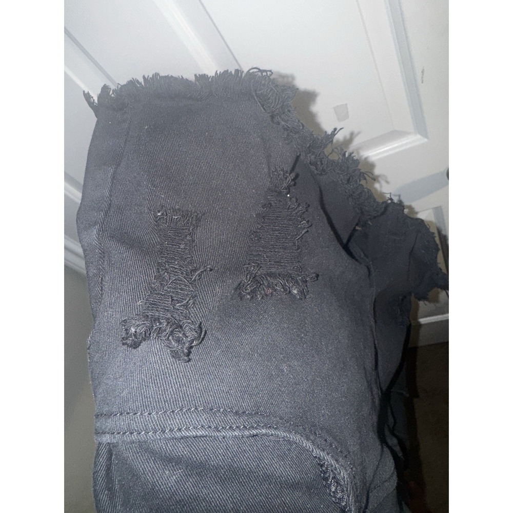 Women's Black Distressed Denim Shorts Size Large Raw Hem Stretch High Rise - Picture 5 of 5